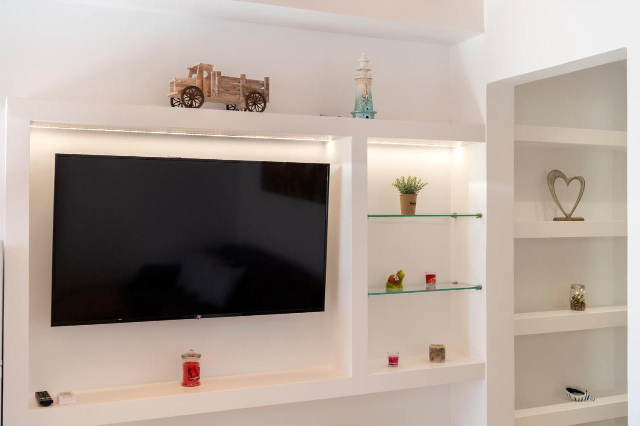 Blue View Villa Apartment #3 With Jacuzzi 파라스포로 외부 사진